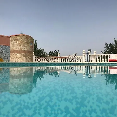 Casa Martinez & D'hotes A 3 Kms De Montserrat Valencia Homestay Montroy