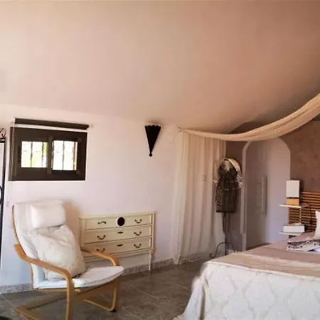 Casa Martinez & D'hotes A 3 Kms De Montserrat Valencia *