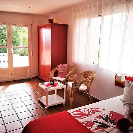 Casa Martinez & D'hotes A 3 Kms De Montserrat Valencia