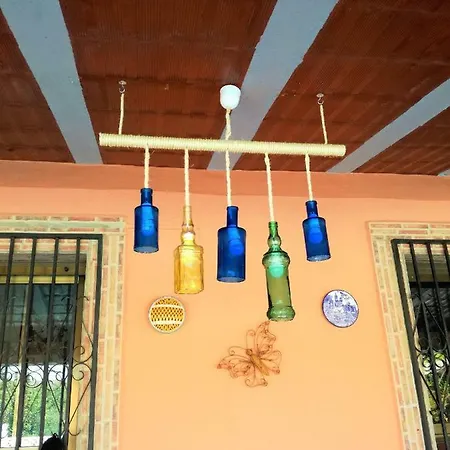 Homestay Casa Martinez & D'hotes A 3 Kms De Montserrat Valencia