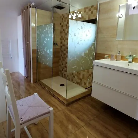 Casa Martinez & D'hotes A 3 Kms De Montserrat Valencia Montroy
